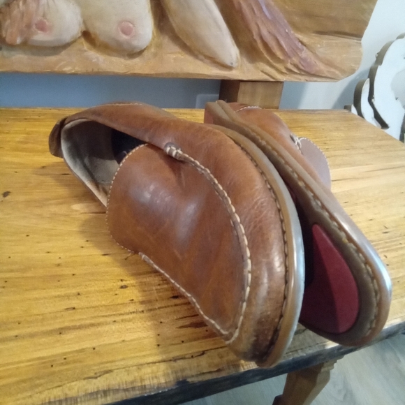 Born Men's Size 10.5 Casual Leather Slip-on Shoes - Picture 13 of 16